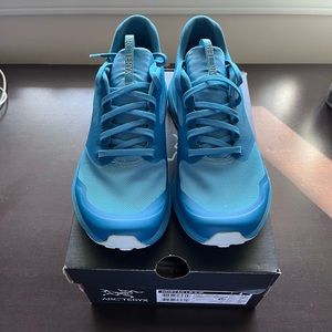 Arc’teryx Norvan LD 2 - women’s 7